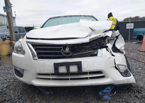 2014 Nissan Altima 2.5 S z USA, uszkodzony, nr VIN 1N4AL3AP2EN342932